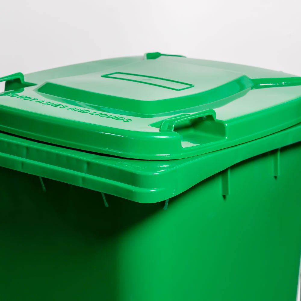 64-gallon-recycling-bins-handle