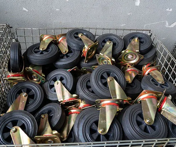 recycling-bins-wheels